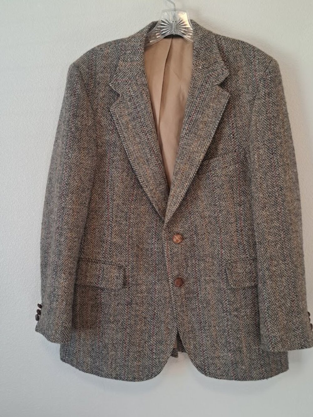 Vintage Harris Tweed Handwoven 100% Scottish Wool Mens Blazer suitcoat 42R?